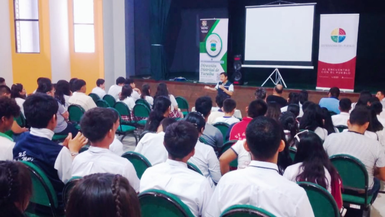 Capacitación en Derechos Humanos y Democracia para Gobiernos Estudiantiles en Yacuiba